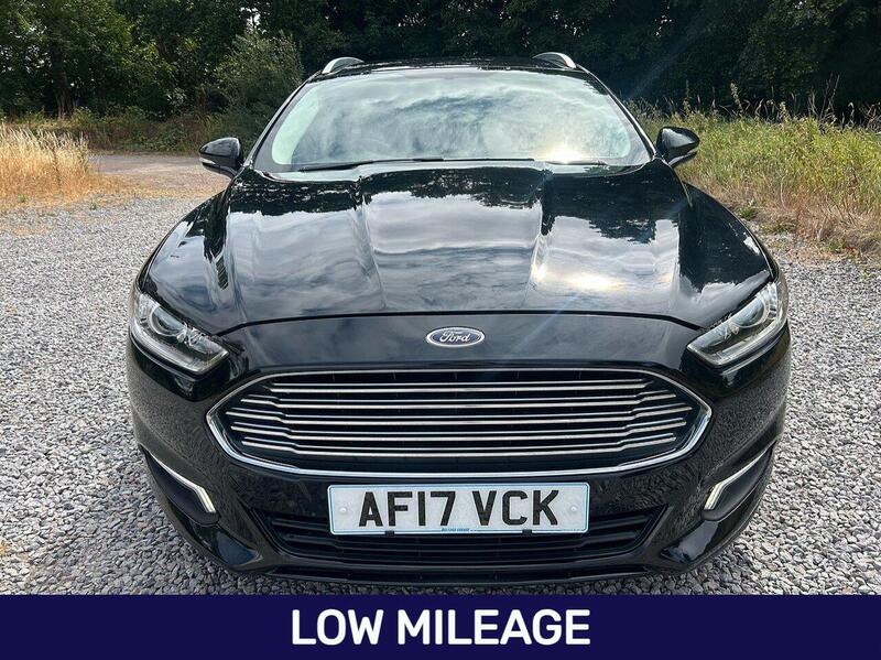 Ford Mondeo view 5