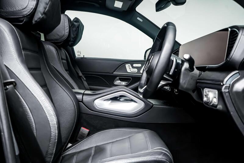 Mercedes-Benz GLS view 6