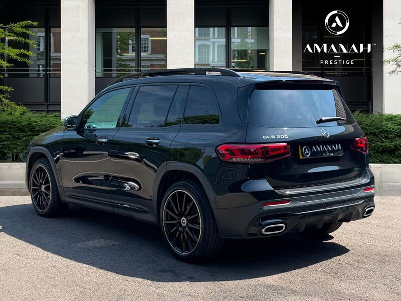 Mercedes-Benz Mercedes-Benz GLB view 4