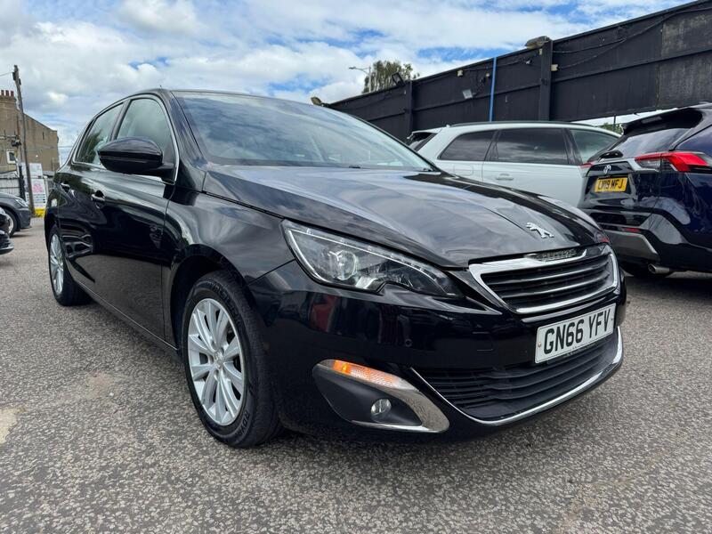 Peugeot 308 main image