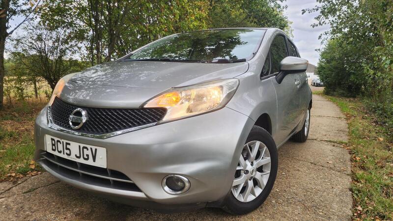 2015 Nissan Note — photo 2