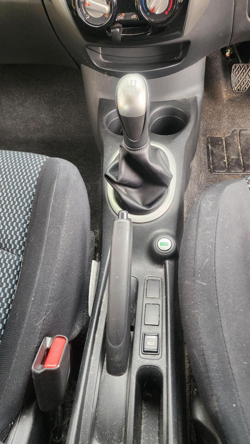 2015 Nissan Note — photo 38