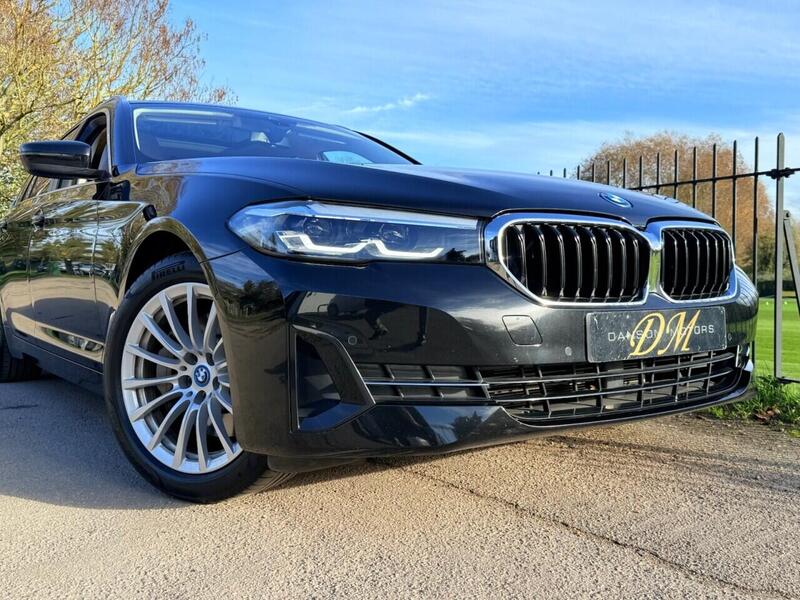BMW 5 Series view 5