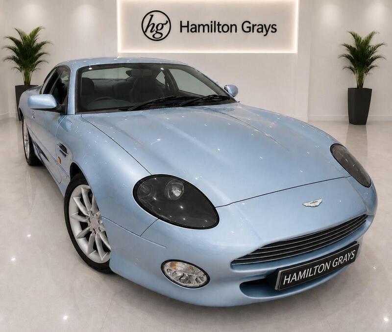 Aston Martin Vantage main image