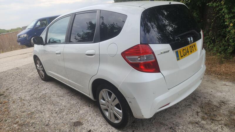 2014 Honda Jazz — photo 2