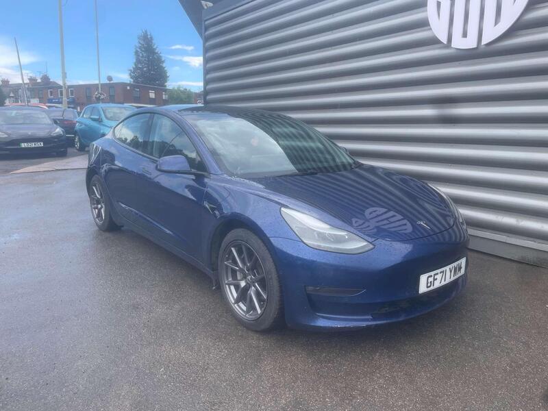 Tesla Model 3 view 3