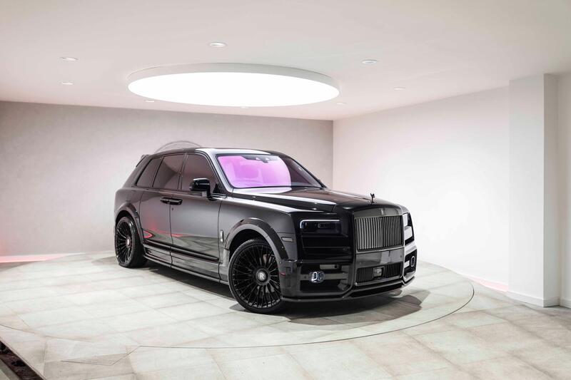 Rolls-Royce Cullinan view 2