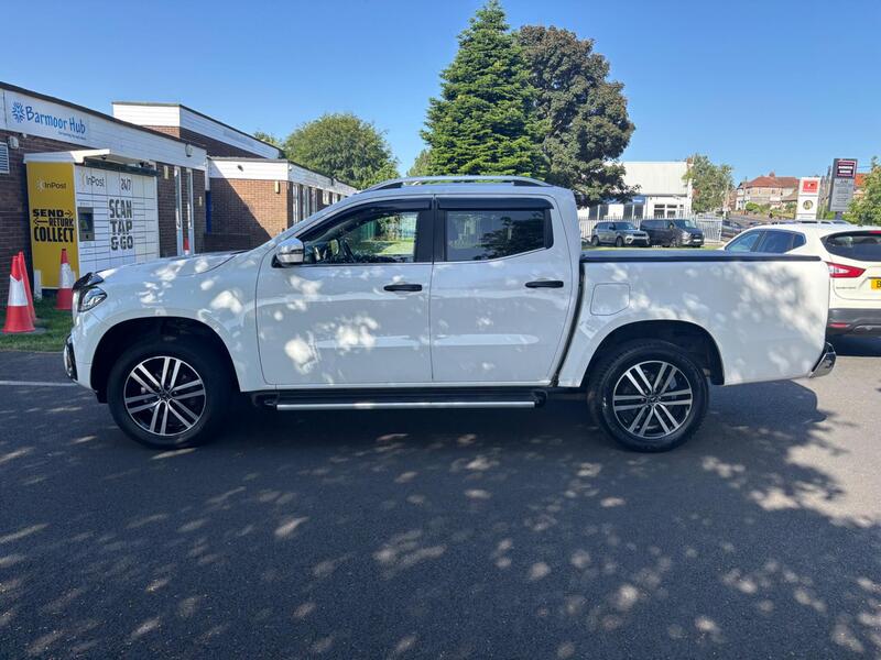 Mercedes-Benz X-Class view 4