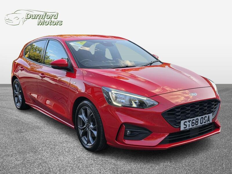 Ford Focus view 3