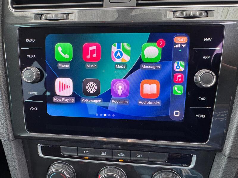 Volkswagen Golf view 3