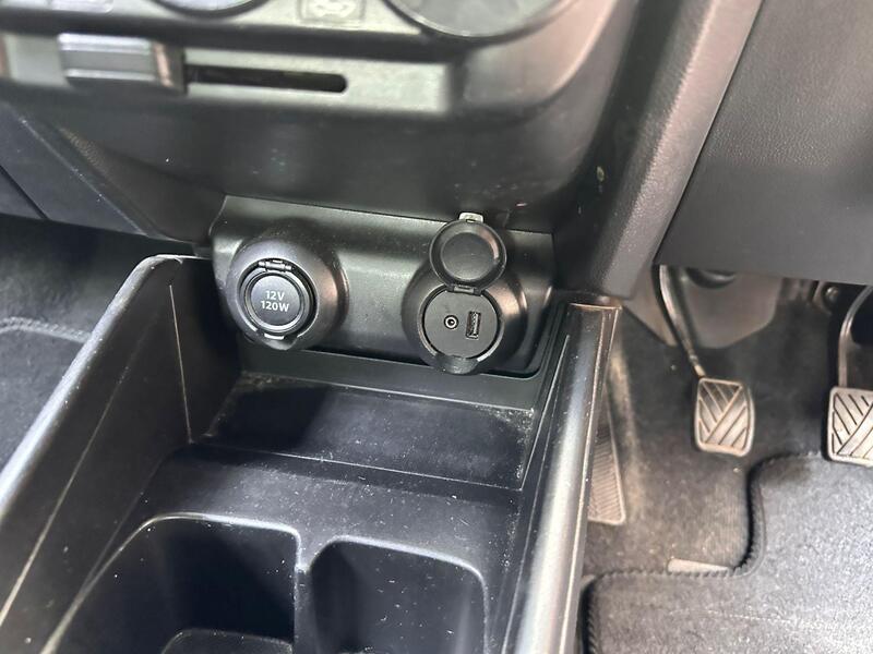 Suzuki Swift view 16