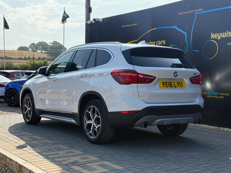 BMW X1 view 3