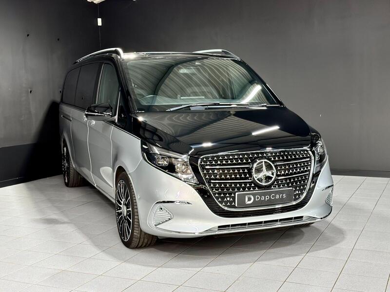 Mercedes-Benz V Class view 2