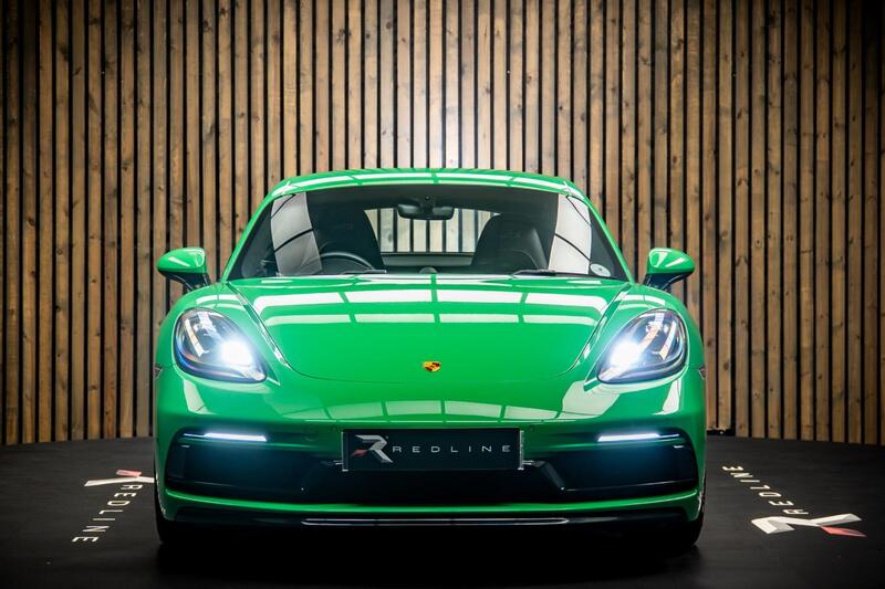 Porsche Cayman view 5