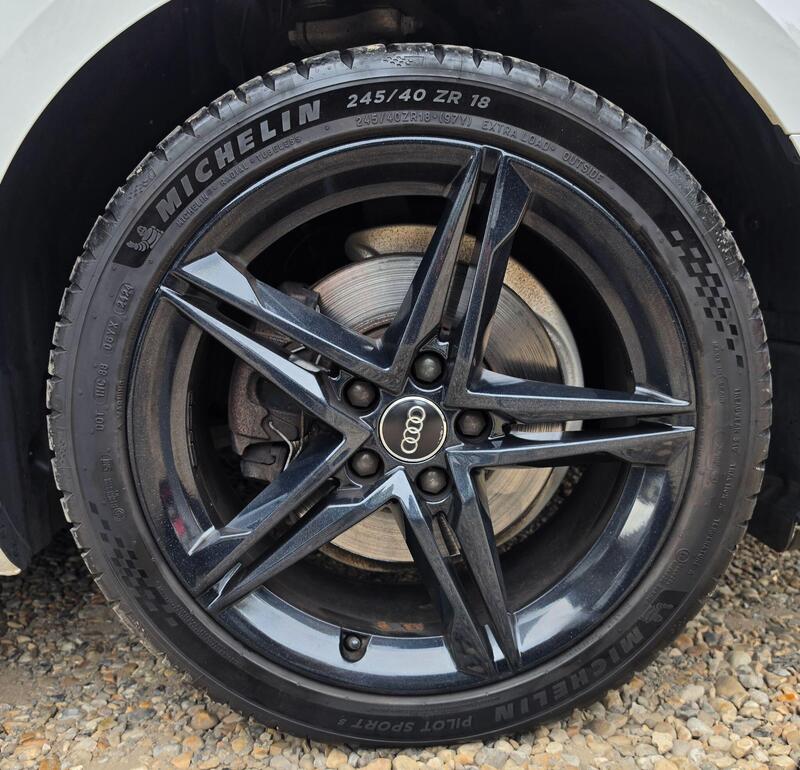 Audi A4 1.4 TFSI S line S Tronic Euro 6 (s/s) 4dr thumbnail 17