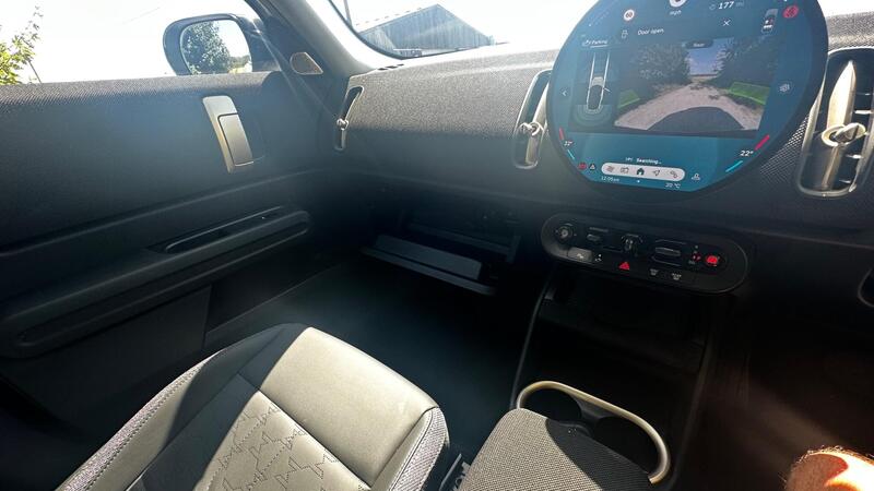 2025 MINI Countryman — photo 8