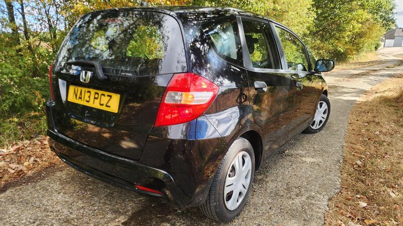 2013 Honda Jazz — photo 12