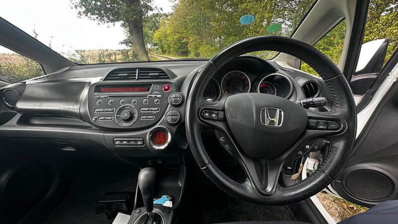 2013 Honda Jazz — photo 11