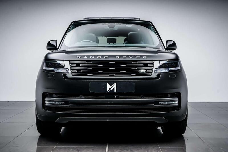 Land Rover Range Rover view 2