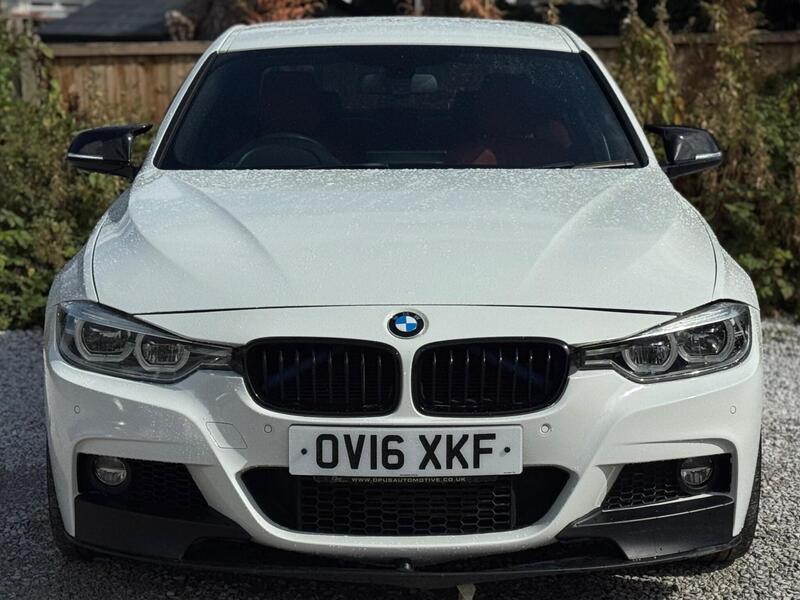 BMW 3 Series view 4