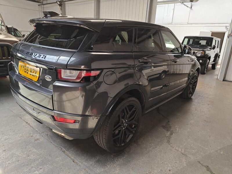 Land Rover Range Rover Evoque view 6