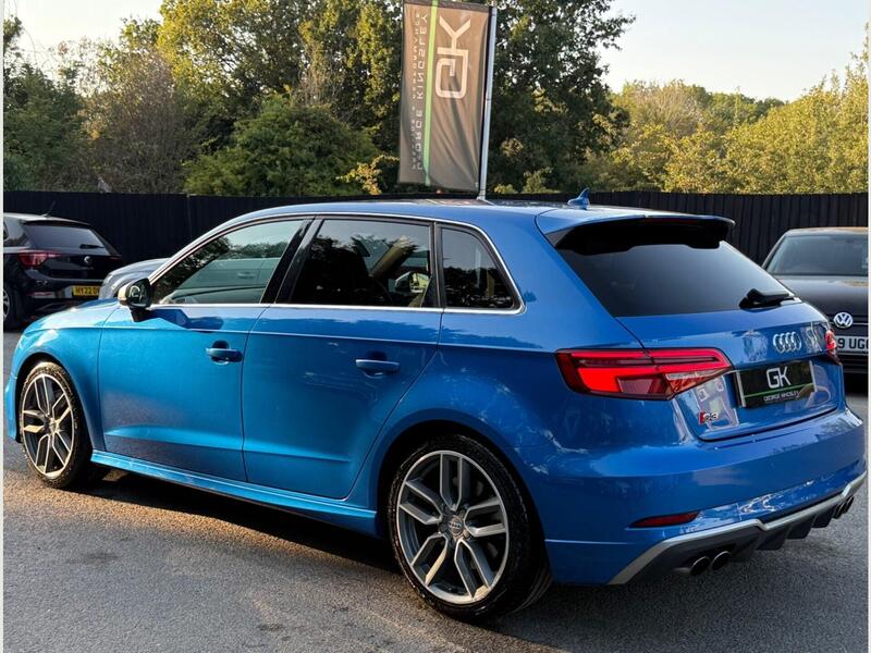 Audi Audi S3 view 2