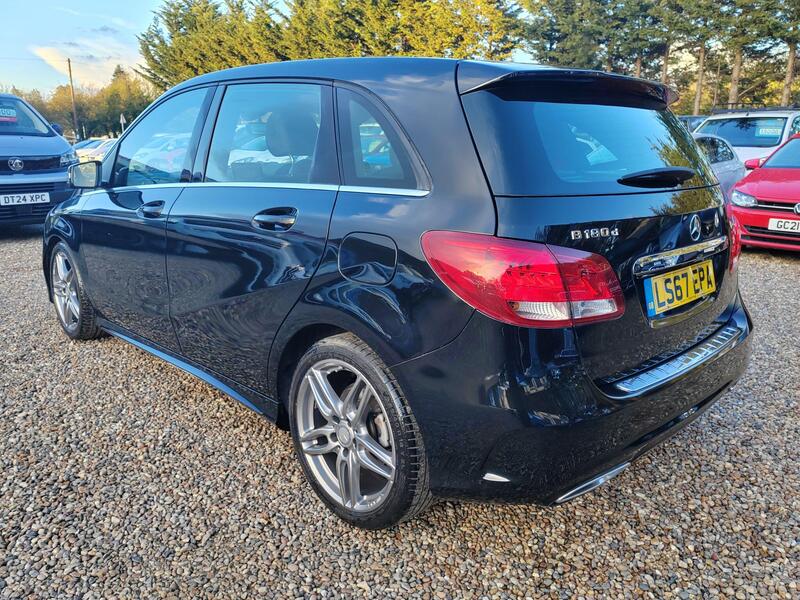Mercedes-Benz A view 3