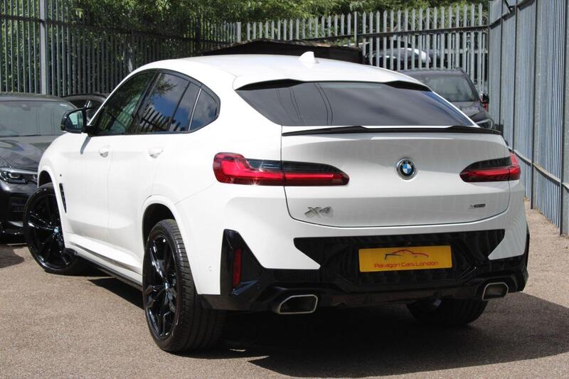 BMW X4 view 3