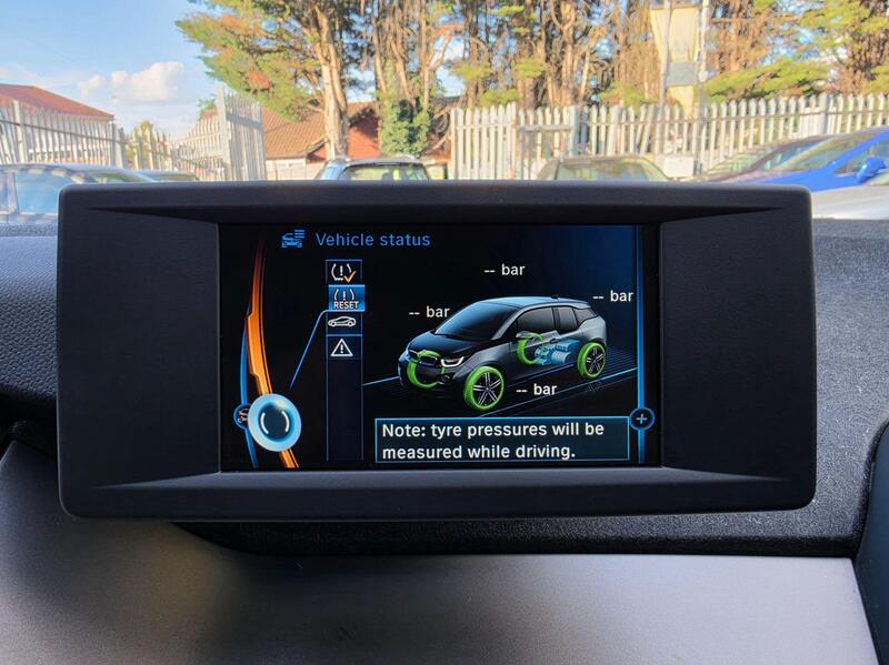 BMW i3 33kWh Auto Euro 6 (s/s) 5dr (Range Extender) thumbnail 36