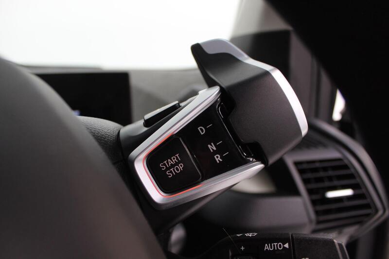 2022 BMW i3 in White — image 46 of 79
