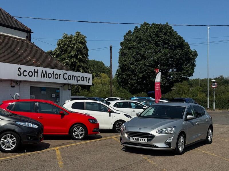 Ford Focus view 4