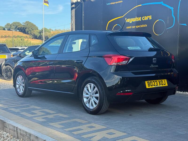Seat Ibiza view 3