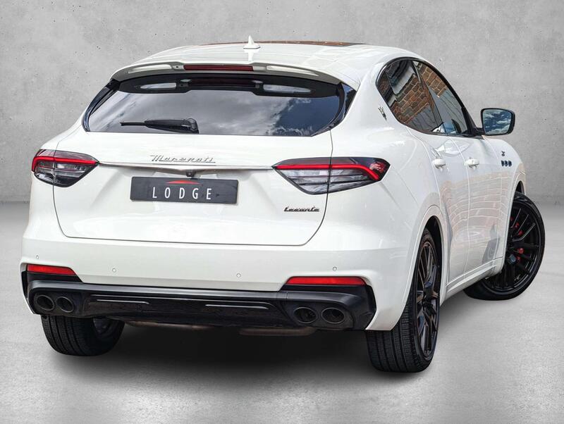 Maserati Levante view 7