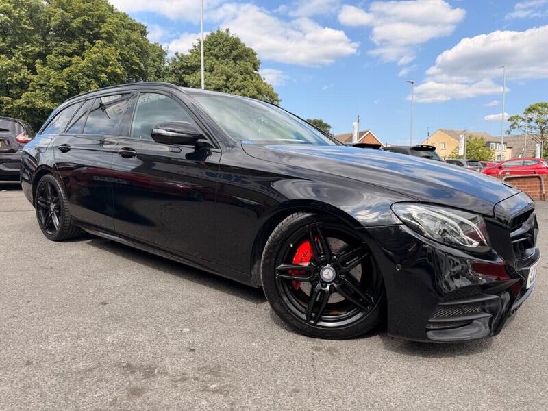 Mercedes-Benz E-Class view 7