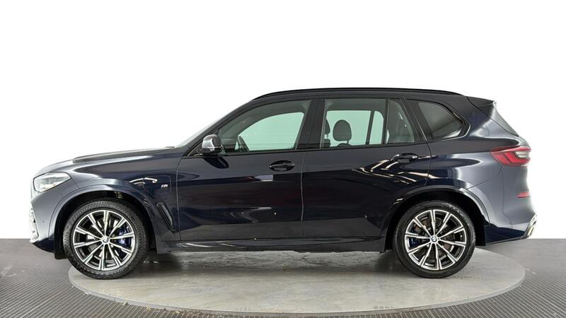 BMW X5 view 7