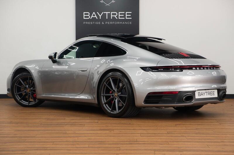 Porsche 911 view 2