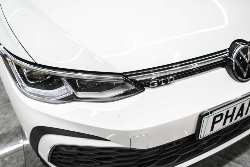 Volkswagen Golf view 6