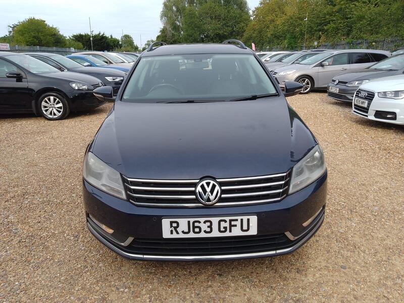 Volkswagen Passat view 7