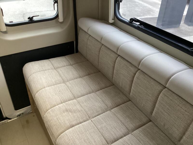 Elddis Autoquest CV40 — image 10