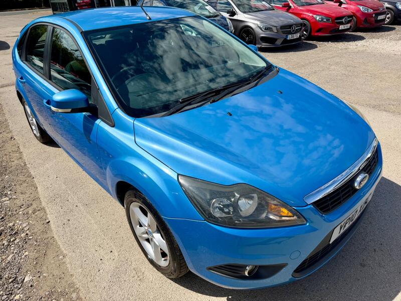 Ford Focus view 6
