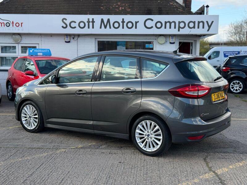 Ford C-Max view 2