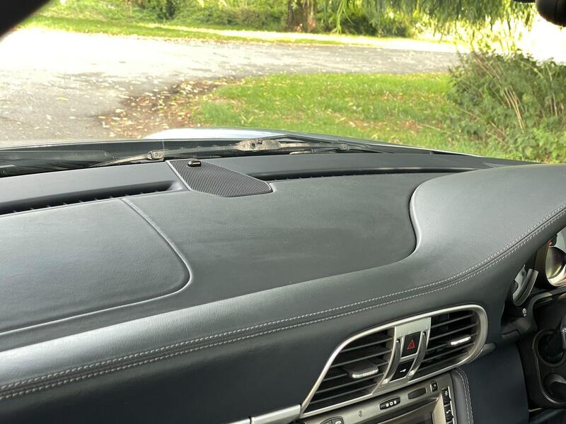 Porsche 911 view 50
