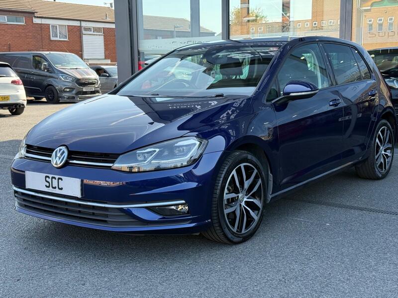Volkswagen Golf view 7