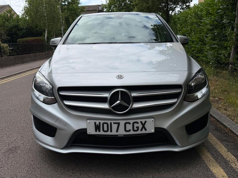 Mercedes-Benz B Class view 2