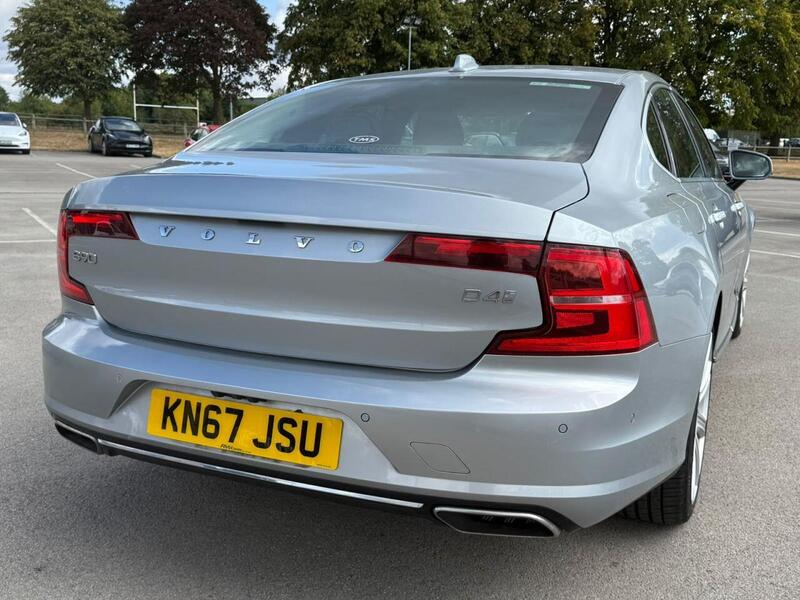 Volvo S90 view 6