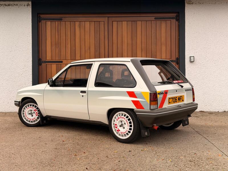Vauxhall Nova view 2