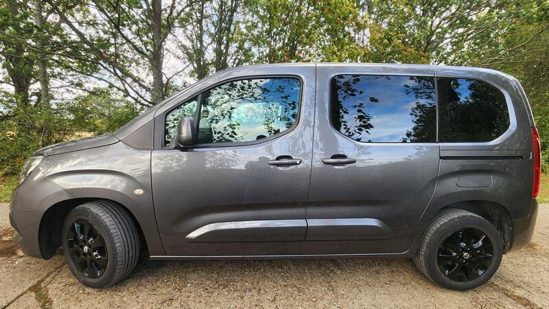 2019 Vauxhall Combo Life — photo 6