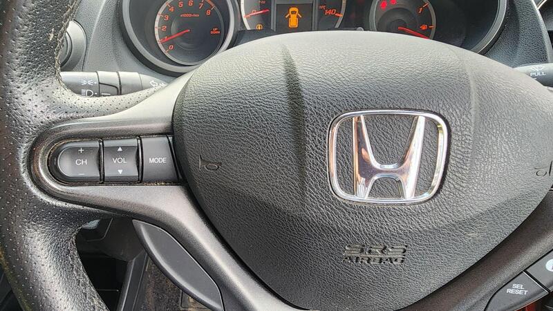 2015 Honda Jazz — photo 32