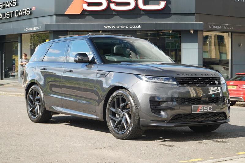 Land Rover Range Rover Sport view 4