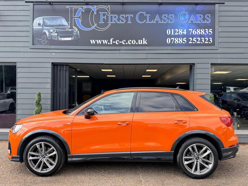 Audi Q3 view 2
